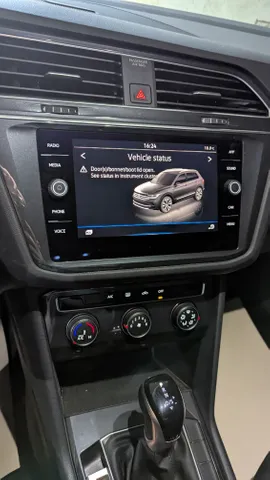 Discover undefined undefined Exterior Interior Images.Find all aspects and details of cars.