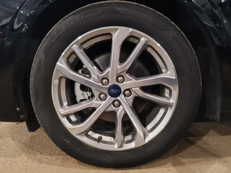 Ford Taurus 2023