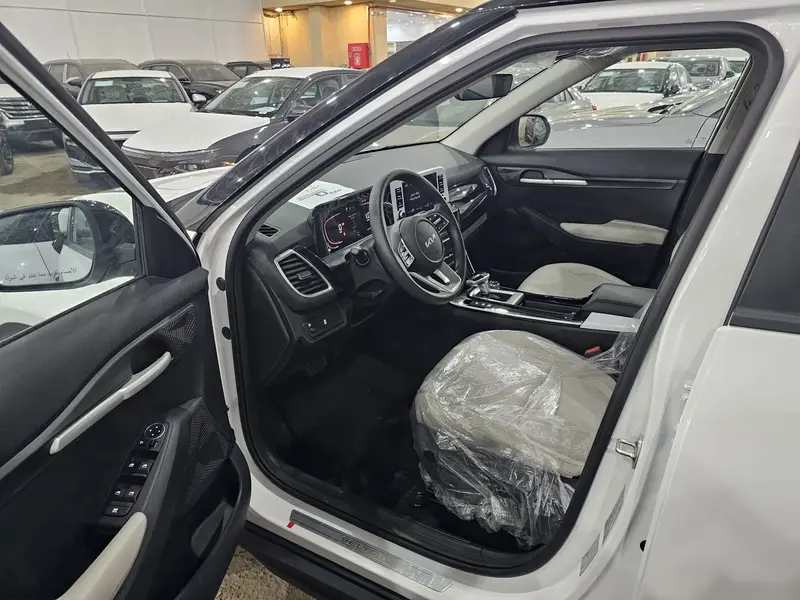 KIA Seltos 2024