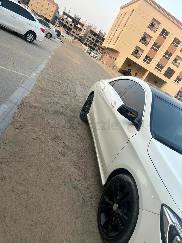 Mercedes Benz CLA Class 2015