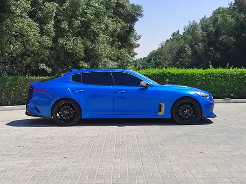 Kia Stinger 2.0T 255 PS 2021