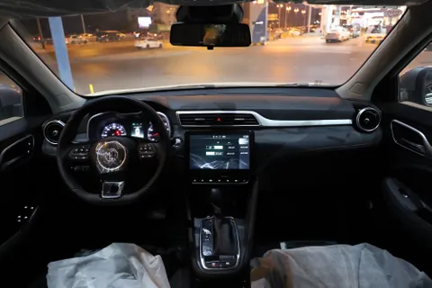 Discover undefined undefined Exterior Interior Images.Find all aspects and details of cars.