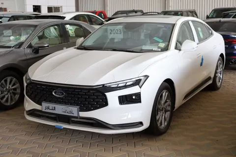 New Ford Taurus 2.0L EcoBoost Ambient  2023