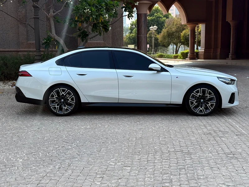 BMW 5 Series 2024