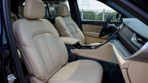 New Jeep Cherokee 2024