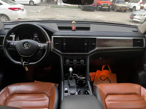 Volkswagen Teramont 3.6L SEL (AWD) 2018