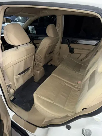 Discover undefined undefined Exterior Interior Images.Find all aspects and details of cars.