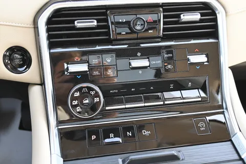 New Nissan Patrol 3.8L SE T2 2025