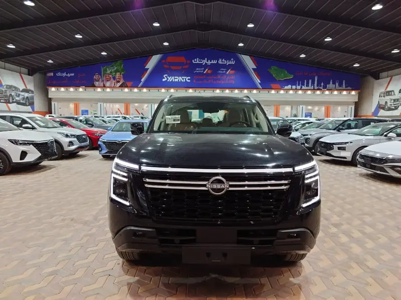 Discover undefined undefined Exterior Interior Images.Find all aspects and details of cars.
