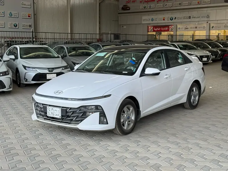 Discover undefined undefined Exterior Interior Images.Find all aspects and details of cars.