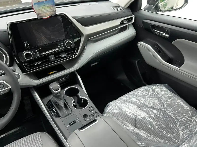 Toyota Highlander 2024