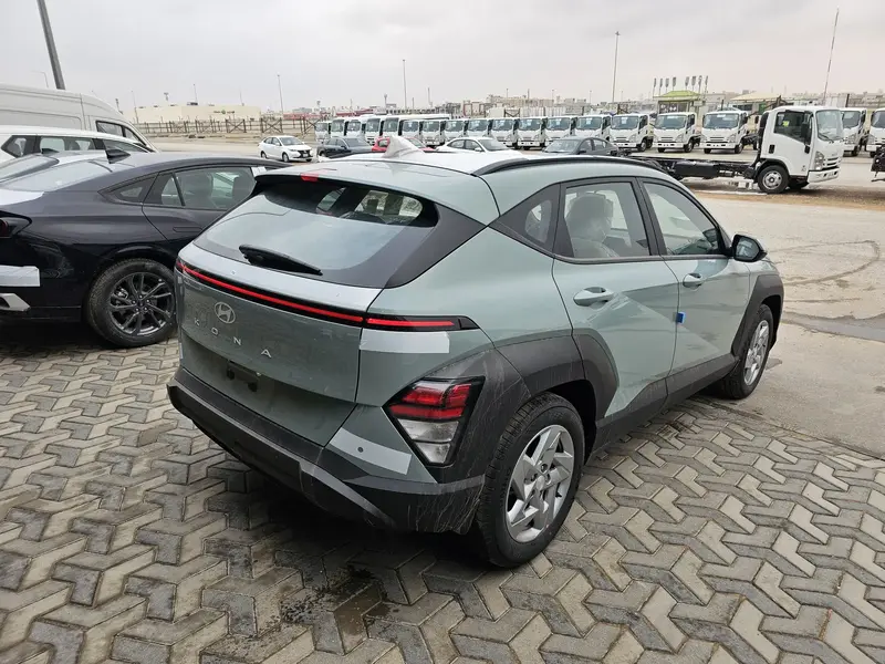 Discover undefined undefined Exterior Interior Images.Find all aspects and details of cars.