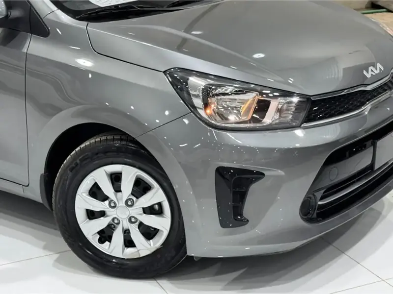 Discover undefined undefined Exterior Interior Images.Find all aspects and details of cars.