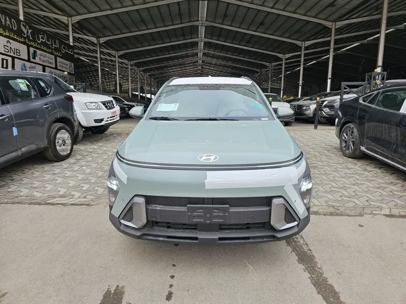 Discover undefined undefined Exterior Interior Images.Find all aspects and details of cars.