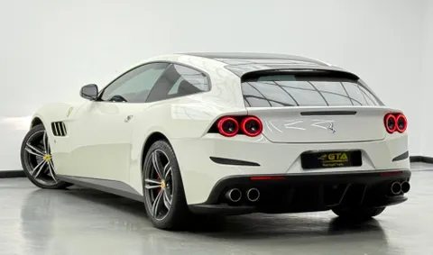 Ferrari GTC4Lusso 6.3L V12 2018