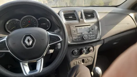 Renault Logan E2 M/T 2020