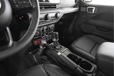 New Jeep Wrangler Rubicon 3.6L A/T 2025