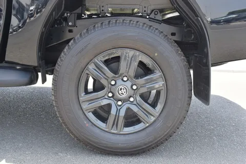 New Toyota Hilux 2025