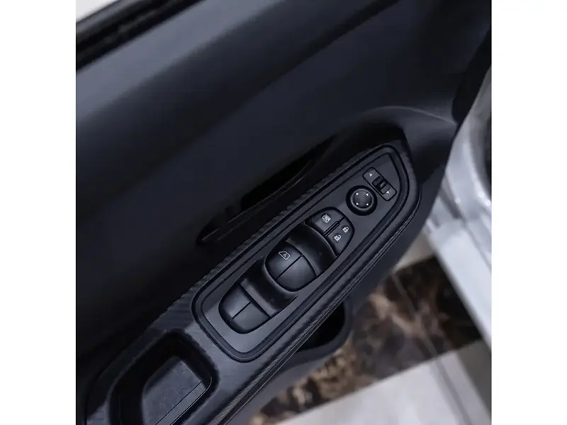 Nissan Sunny 2024