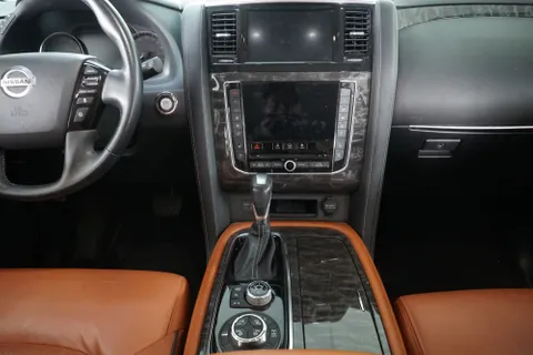Nissan Patrol 5.6L LE Titanium 2020