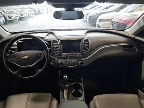 Discover undefined undefined Exterior Interior Images.Find all aspects and details of cars.