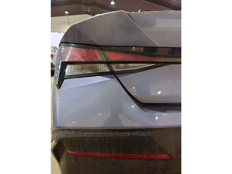 Hyundai Elantra 2025