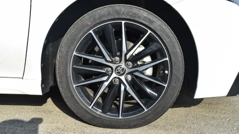 New Toyota Camry 2.5 SE 2023