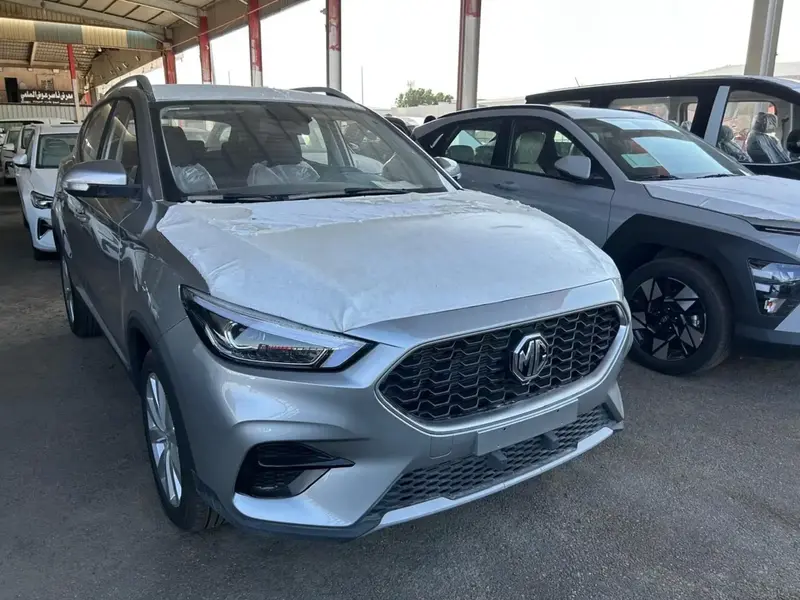 MG ZS 2025