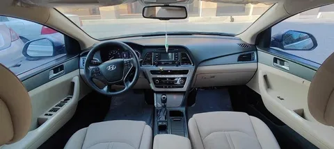 Discover undefined undefined Exterior Interior Images.Find all aspects and details of cars.