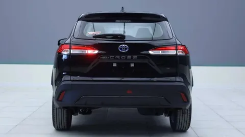 Discover undefined undefined Exterior Interior Images.Find all aspects and details of cars.