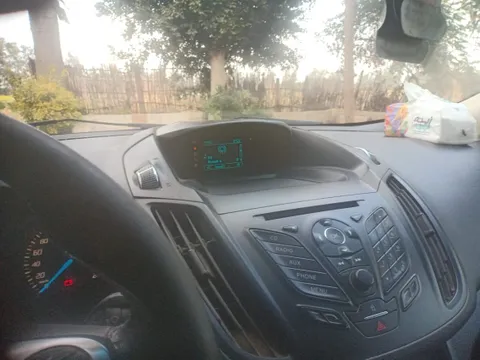 Ford Kuga 1.5T Sport 2015
