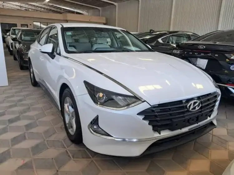 hyundai hyundai-sonata image Hyundai Sonata 2020
