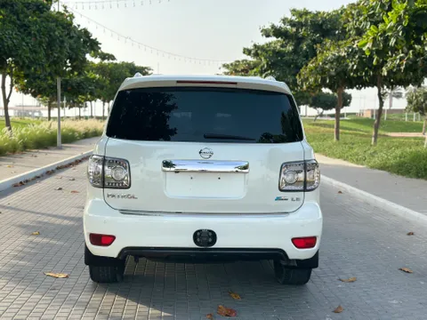 Nissan Patrol LE Platinum 2012