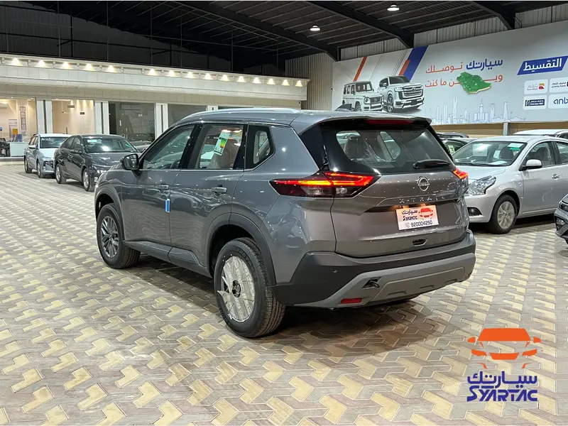 Discover undefined undefined Exterior Interior Images.Find all aspects and details of cars.