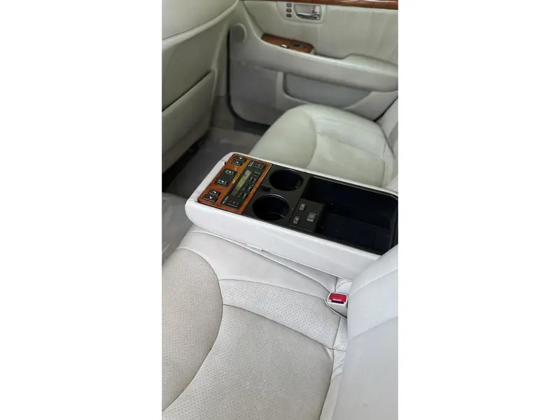 Lexus LS 2005