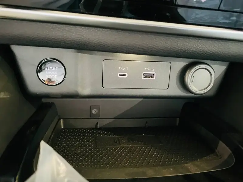 Nissan X-Trail 2025