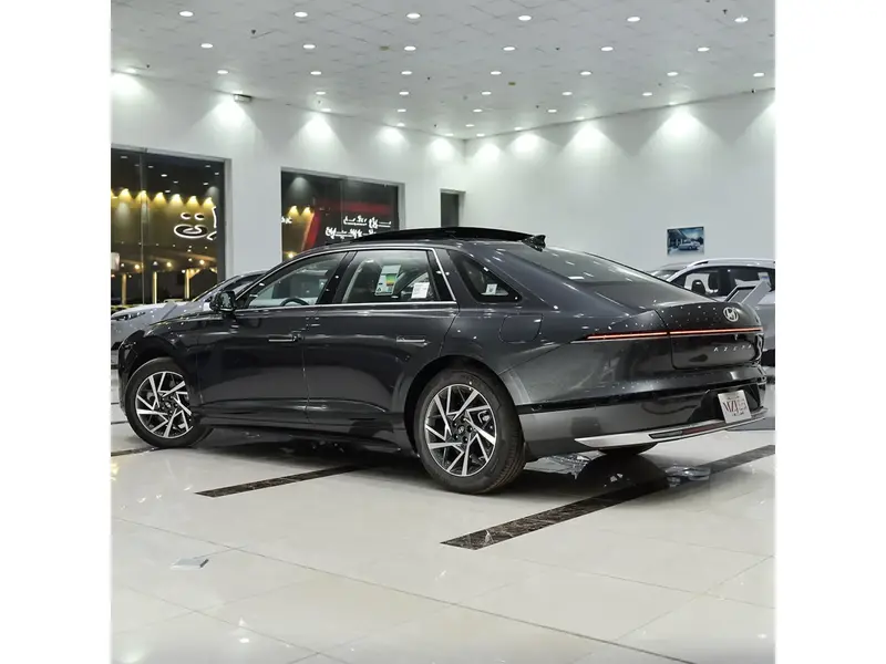 Hyundai Azera 2025