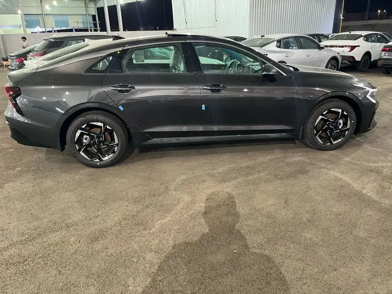 KIA K5 2025