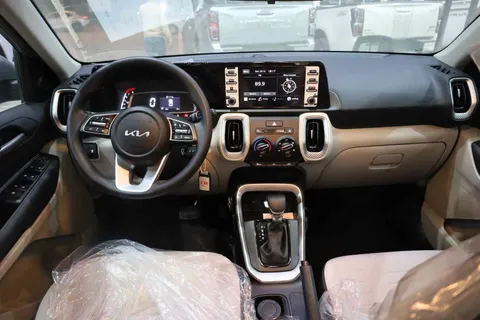 New Kia Sonet 2023