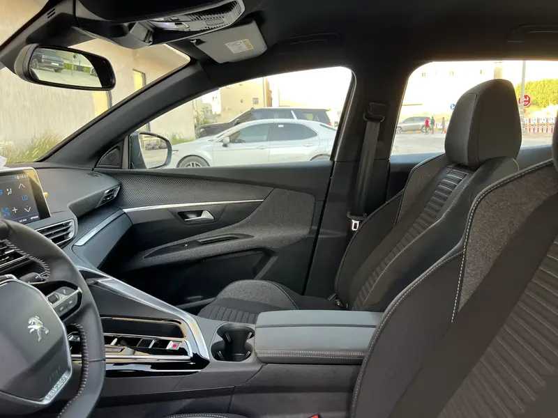Peugeot 3008 2025