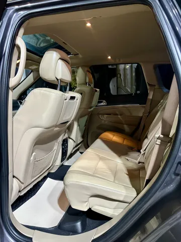 Discover undefined undefined Exterior Interior Images.Find all aspects and details of cars.