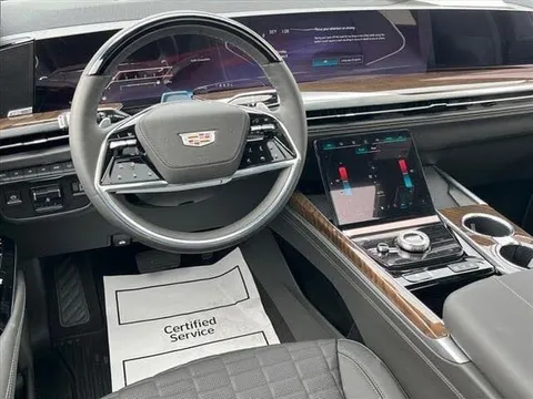 New Cadillac Escalade 6.2L Sport Platinum 2025
