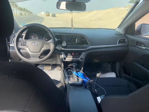 Discover undefined undefined Exterior Interior Images.Find all aspects and details of cars.