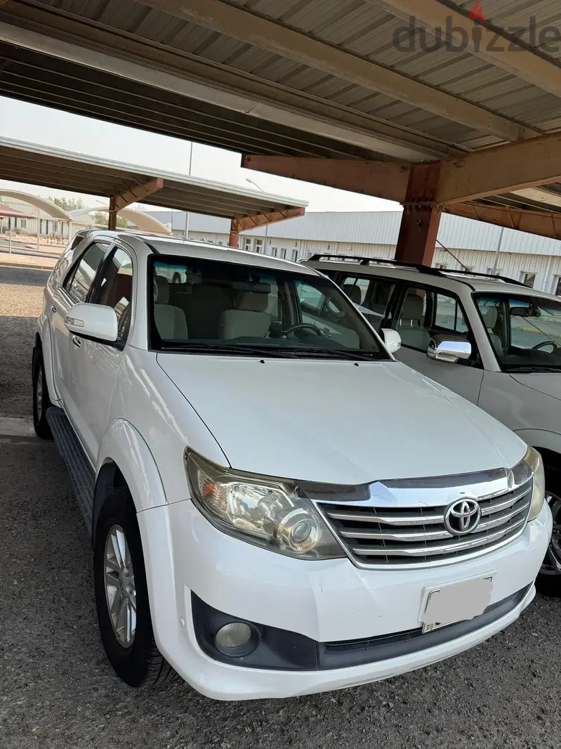 Toyota Fortuner 2013