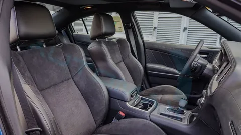 Discover undefined undefined Exterior Interior Images.Find all aspects and details of cars.