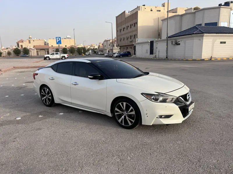 Nissan Maxima 2017