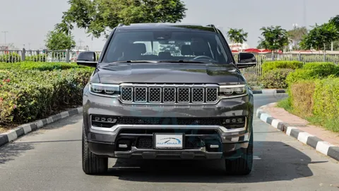 New Jeep Grand Wagoneer 3.0T 4WD	 2023