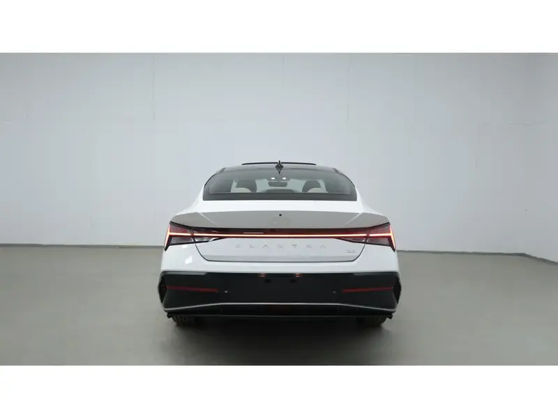 Discover undefined undefined Exterior Interior Images.Find all aspects and details of cars.