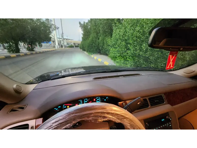 GMC Yukon XL 2010