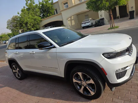 Jeep Cherokee 3.7 Limited 2023